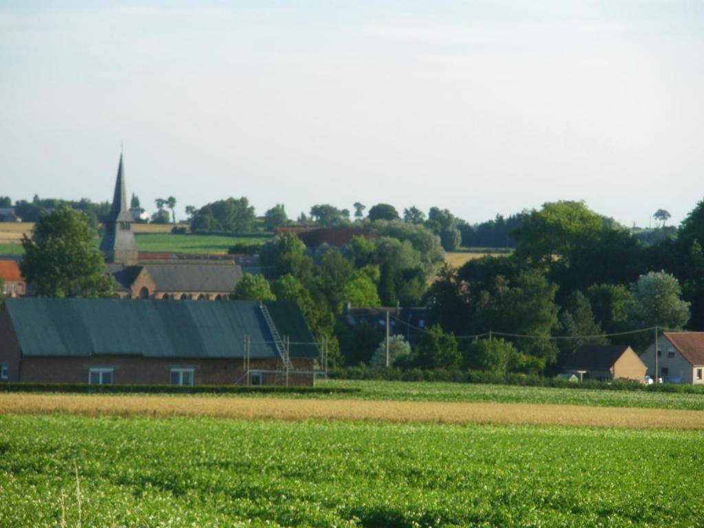 La Vallee Des Trois Monts Saint-Sylvestre-Cappel Exterior foto